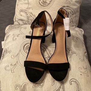 Madden NYC shoes. New. Never worn.